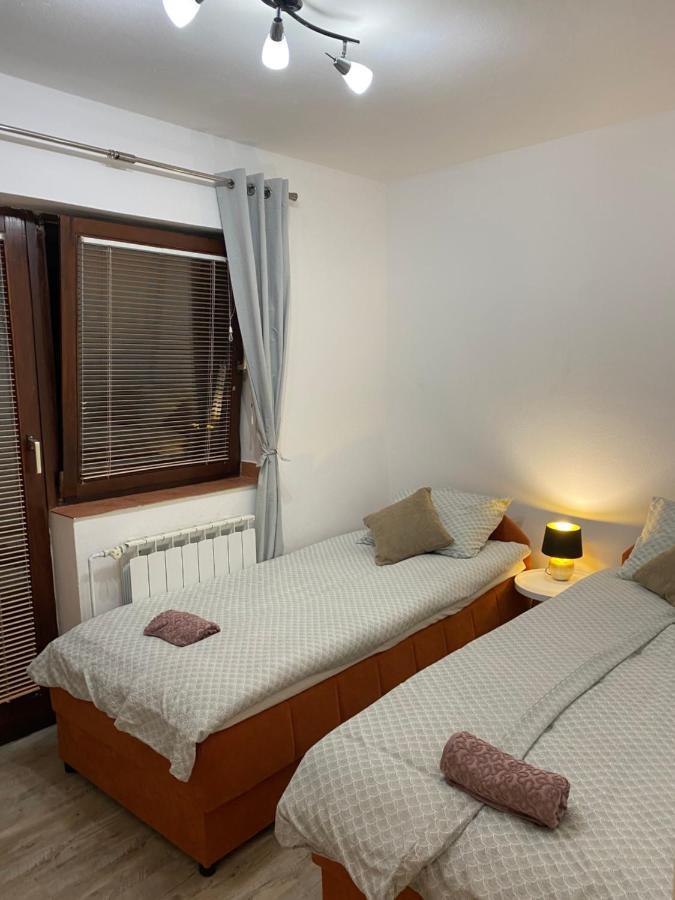 Apartman Laura Smoljanac Exterior foto